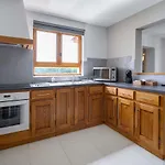 Domaine Du Bugassou, Chambres, Table D'hotes & Gasthof 4*