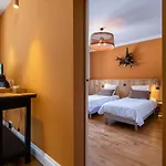 Gasthof Domaine Du Bugassou, Chambres, Table D'hotes & 4*