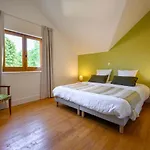 Gasthof Domaine Du Bugassou, Chambres, Table D'hotes &