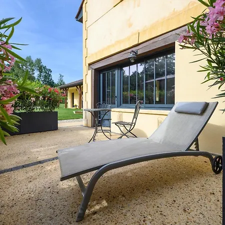 Domaine Du Bugassou, Chambres, Table D'hôtes&spa