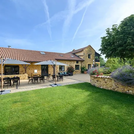 Pensionat Domaine Du Bugassou, Chambres, Table D'hotes &