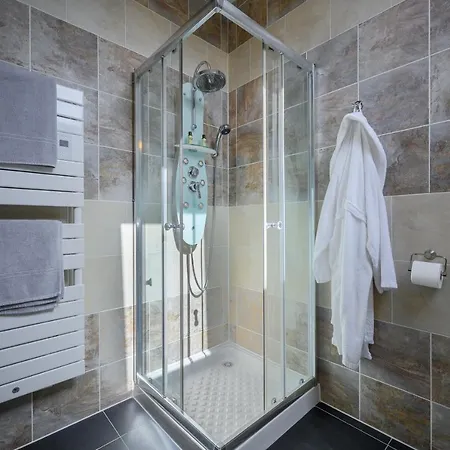 Domaine Du Bugassou, Chambres, Table D'hôtes&spa Casa de hóspedes Belvès