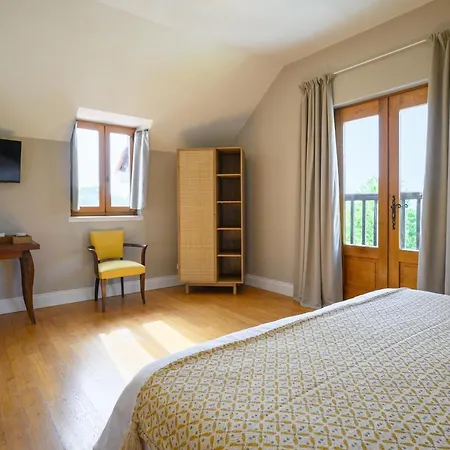 Casa de hóspedes Domaine Du Bugassou, Chambres, Table D'hôtes&spa