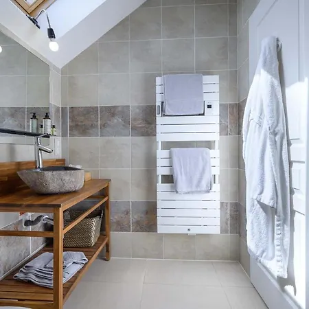 Casa de hóspedes Domaine Du Bugassou, Chambres, Table D'hôtes&spa 4*