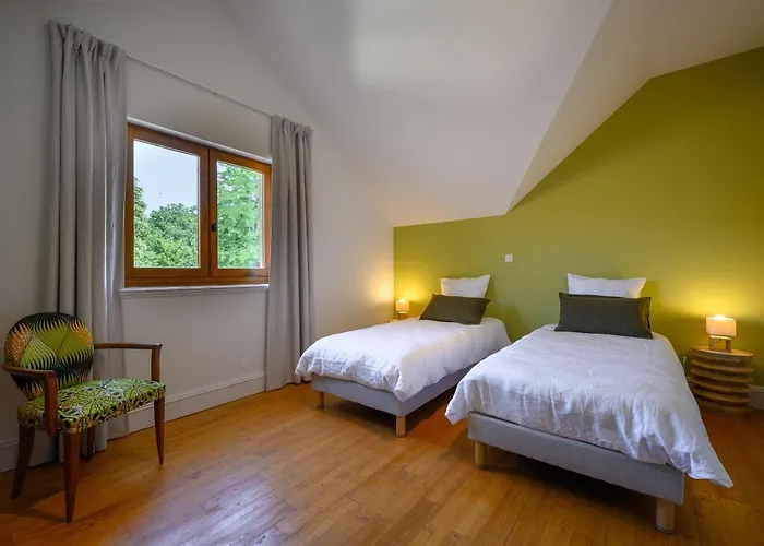 招待所 Domaine Du Bugassou, Chambres, Table D'hotes &